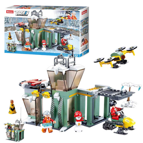 Constructor Town (Snowfield rescue) — “Rescue Base”, 251 elem.